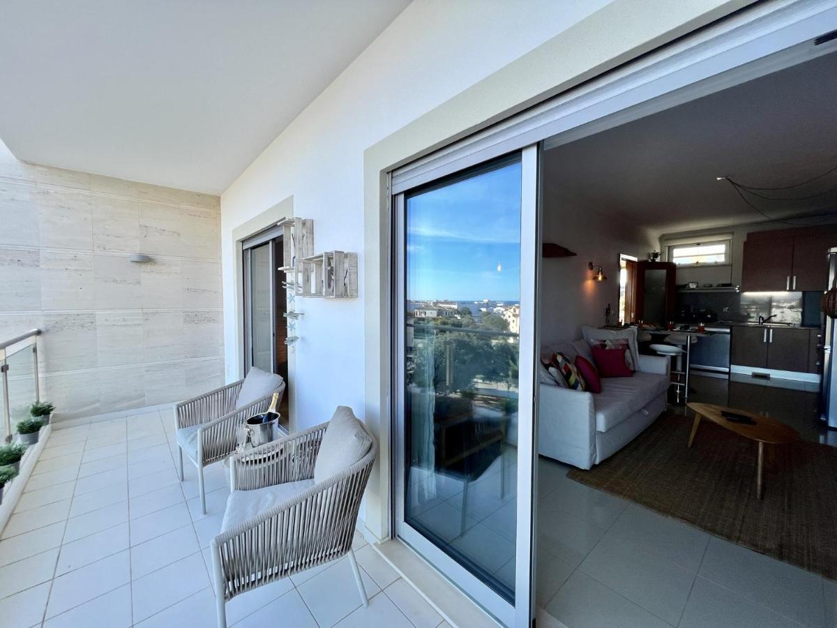 Forest View With Pool By Homing Apartment