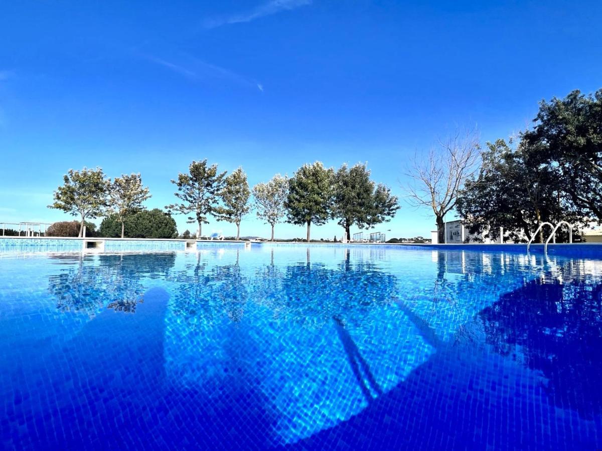 Forest View With Pool By Homing *